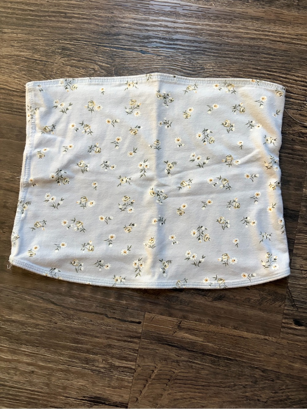 Hollister White Floral Tube Mini Skirt with Yellow Daisies